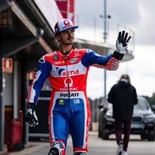 Laments yesterday's qualifying session and says. Pin On Bikes