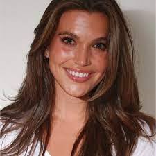 Evangelina Young's Instagram, Twitter & Facebook