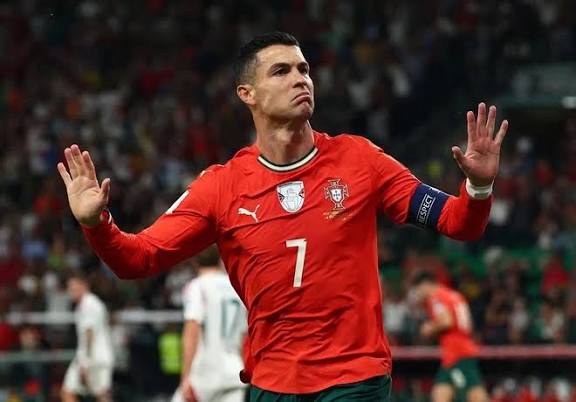 Tỷ phú Ronaldo | Znews.vn