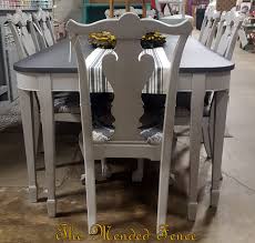 Here S A Gorgeous Dining Set Painted In Fusion Mineral Paint Lamp White With Ageing Wax The Table Top I Fusion Mineral Paint Painted Table Gorgeous Dining Set