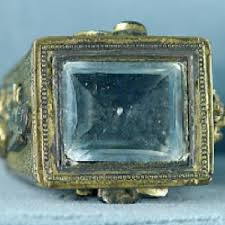 Musée National Du Moyen âge Thermes Et Hôtel De Cluny Ring Of Pope Paul Ii 1464 1471 Gilt Bronze Rock Crystal Central Italy Credit Musee National Du Moyen Age Medieval Jewelry Ancient Jewelry Ancient Jewels
