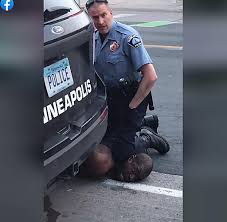 George floyd's death has sparked protests across the us, with demonstrators desperately calling for an end to police violence. George Floyd Erschutternde Bilder Bodycam Video Komplett Veroffentlicht Welt