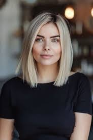 Dana Doucette's Instagram, Twitter & Facebook