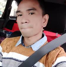 Has anyone else not received their credit card from Eastwest despite email  confirmation of delivery?