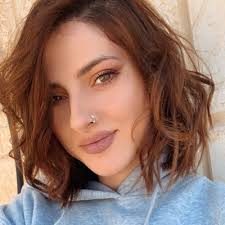 Eman Omar (@emanomar96)