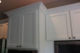 Architecture Shaker Cabinet Crown Molding Elegant Moulding Diamond Cabinetry W Kitchen Cabinet Crown Molding Crown Molding Kitchen Cabinets With Crown Molding