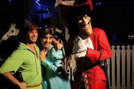Meeting Peter Pan Wendy And Captain Hook Peter Pan Captain Hook Scary Halloween Party