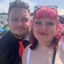 I was at download for one day when limp bizkit was playing, last year  (2024). Who thought it was the best day?