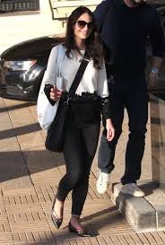 Look Of The Day December 23rd Jordana Brewster S Shopping Outfit The Best Celebrity Outfits Of 2014 Stylebistro