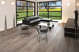 De nombreux lots de parquets massifs et contrecollés disponibles à prix spéciaux les demandes de prix sont à faire à l'aide du formulaire de. Partenaire Chene De L Est Hubert Parquets