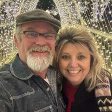 Are sandals suitable for hiking in the Grand Canyon?