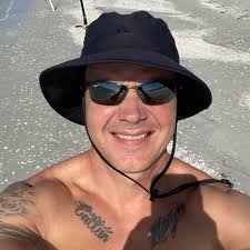 Where to find clown loaches and albino heckelii Geophagus in Des Moines  area?