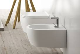 Set arredo bagno, 4 pezzi. Come Arredare Un Bagno Quadrato E Piccolo 2 Soluzioni Di Design