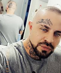 JEFF MILBURN & ALANIS STARLING : r/VancouverIsland