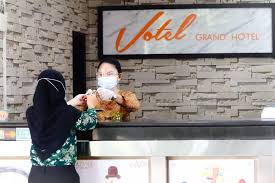 Apa maksud dan tujuan wanita ini sehingga. Votel Hotel Tulungagung Tulungagung Cheap Booking At Tiket Com