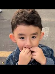 Pobre Mateo: El Niño que Saludó a la Basura