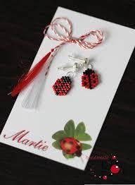 Va propunem o colectie de martisoare online, felicitari si imagini de martisor pe care le puteti personaliza online gratis cu. 54 Martisoare Ideas Crafts Handmade Diy And Crafts