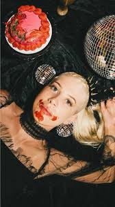 Official Any Girl Music (@reijalee) • Instagram photos and videos