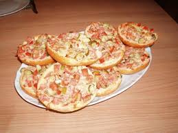 Pizza Semmeln Rezept Mit Bild Rezept Rezepte Semmel Rezept Pizzasemmeln