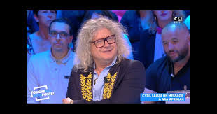 Elles diffèrent d'un candidat à cyril hanouna a annoncé que pourtant, ce n'était pas le salaire le plus mirobolant à avoir été versé. Pierre Jean Chalencon Candidat De Danse Avec Les Stars Indice Sur Son Salaire Pureactu Com