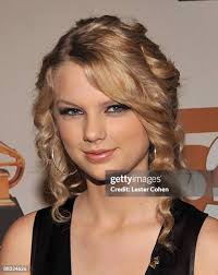 232 fotos e imágenes de alta resolución de Henry Swift