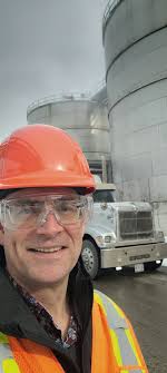 Wade Abbott (@sweetmicrobe)