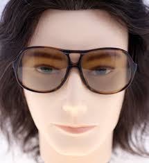 Diana-Oliver unisex oversized brown acetate sunglasses circa 1970s (Weight:  48g)