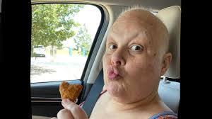 Robyn Mattison's Instagram, Twitter & Facebook