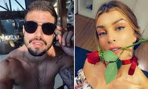 O momento foi publicado no stories do instagram do ator. Grazi Massafera E Caio Castro Estao Casados Diz Jornalista Do Sbt