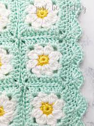 Dainty Daisy Granny Granny Squares How To Join And Add A Border Crochet Flower Granny Square Pattern Crochet Flower Blanket Granny Square Crochet Pattern