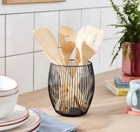 Elements Metal Wire Utensil Pot