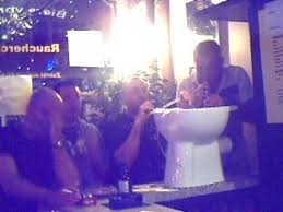 37 in düsseldorf altstadt, ☎ telefon 0211/8549070 mit ⌚ öffnungszeiten bars, bistros, cafes düsseldorf. Kloschussel Saufen 005 Asf Youtube