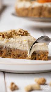 Gateau Cru Facon Carrotcake Vegan Sans Gluten Olive Et Coconut Gateau Cru Cheesecake Vegetalien Recettes Sucrees