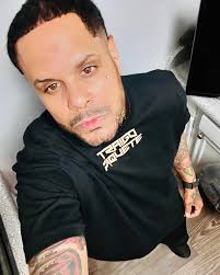 Frankie Boy Musik added a new photo.