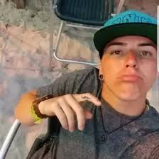 Erin Stuckey (erinstuckey77)