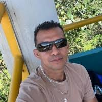 40+ "Erik Chaves" profiles