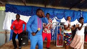 Shairi langu hili for reymen dayanmadımindir rudi nyumbani mapacha wa yesu ft chirstopher most biggest media database and file exchange service. Mwimbaji Chris Mwahangila Akiimba Wimbo Wa Mungu Hawezi Kukusahau Ni Ndani Ya Rejoice Centre Youtube