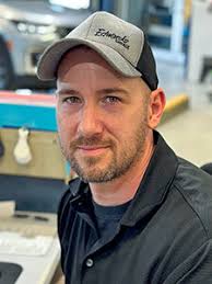 Edwards Garage Staff I Meet the Experts Working at Your Dealership