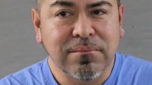 2-legged rescue Chihuahua helps save his owner from 'widowmaker' heart  attack