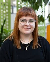 Amy Rozeboom's Instagram, Twitter & Facebook