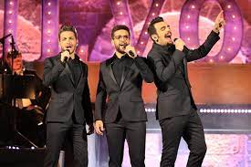 Il volo si esibisce per l'occasione da piazza papa pio xii a roma, che diventa per la prima volta teatro di uno showcase televisivo di natale. Il Volo Feiern 2020 Jubilaum Zwei Konzerte In Deutschland