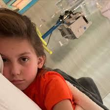 When you know people have your back!!! #leukemiafighter #panthers #football  #family #friends #fightlikehale #ridgefieldct #tigerpride @ Ridgefield,  Connecticut