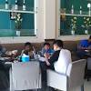 Bagi anda yang berada di jawa timur, kami menyajikan daftar cafe di gresik untuk memudahkan anda memilih jenis cafe. 1