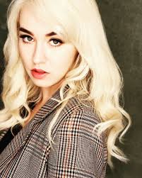 Coco Lloyd (@iamcocolloyd) • Instagram photos and videos