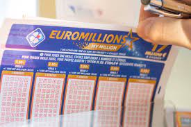 Pour compenser une probabilité moindre de décrocher le jackpot. Euromillions Resultat Du Tirage Statistiques Et Outils