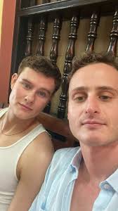 Chicago, IL roommate wanted for June move