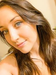 Nicole Farrow's Instagram, Twitter & Facebook