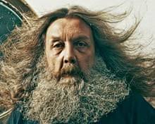 Alan Moore's comic: a masterpiece of SF art