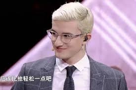 9X đẹp trai thi 'Siêu trí tuệ': Giỏi Toán, 20 tuổi tốt nghiệp Harvard