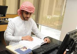 التعلم الإلكتروني يجعل الطلاب أكثر قدرة التعليم الإلكتروني يعتمد على التكنولوجيا كثيرا. Ø¬Ø§Ù…Ø¹Ø© Ø§Ù„Ø¥Ù…Ø§Ø±Ø§Øª ØªØ¨Ø¯Ø£ Ø§Ù„ØªØ¹Ù„Ù… Ø¹Ù† Ø¨Ø¹Ø¯ Ø§Ù„Ø£Ø­Ø¯ Ø§Ù„Ù‚Ø§Ø¯Ù…